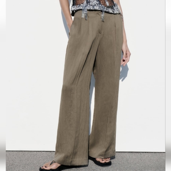 Zara pleated khaki pants+discounted shipping - Picture 1 of 1